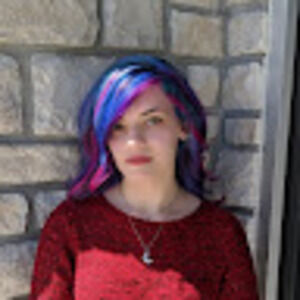 Meet your Posher, Leah